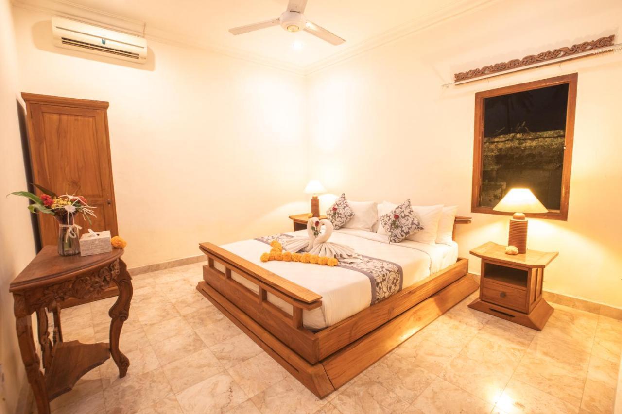 Arbathu Villa Ubud Exterior photo