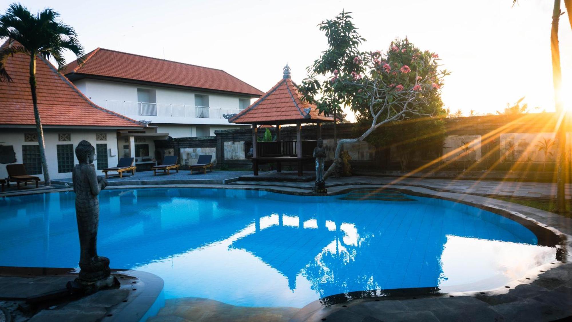 Arbathu Villa Ubud Exterior photo