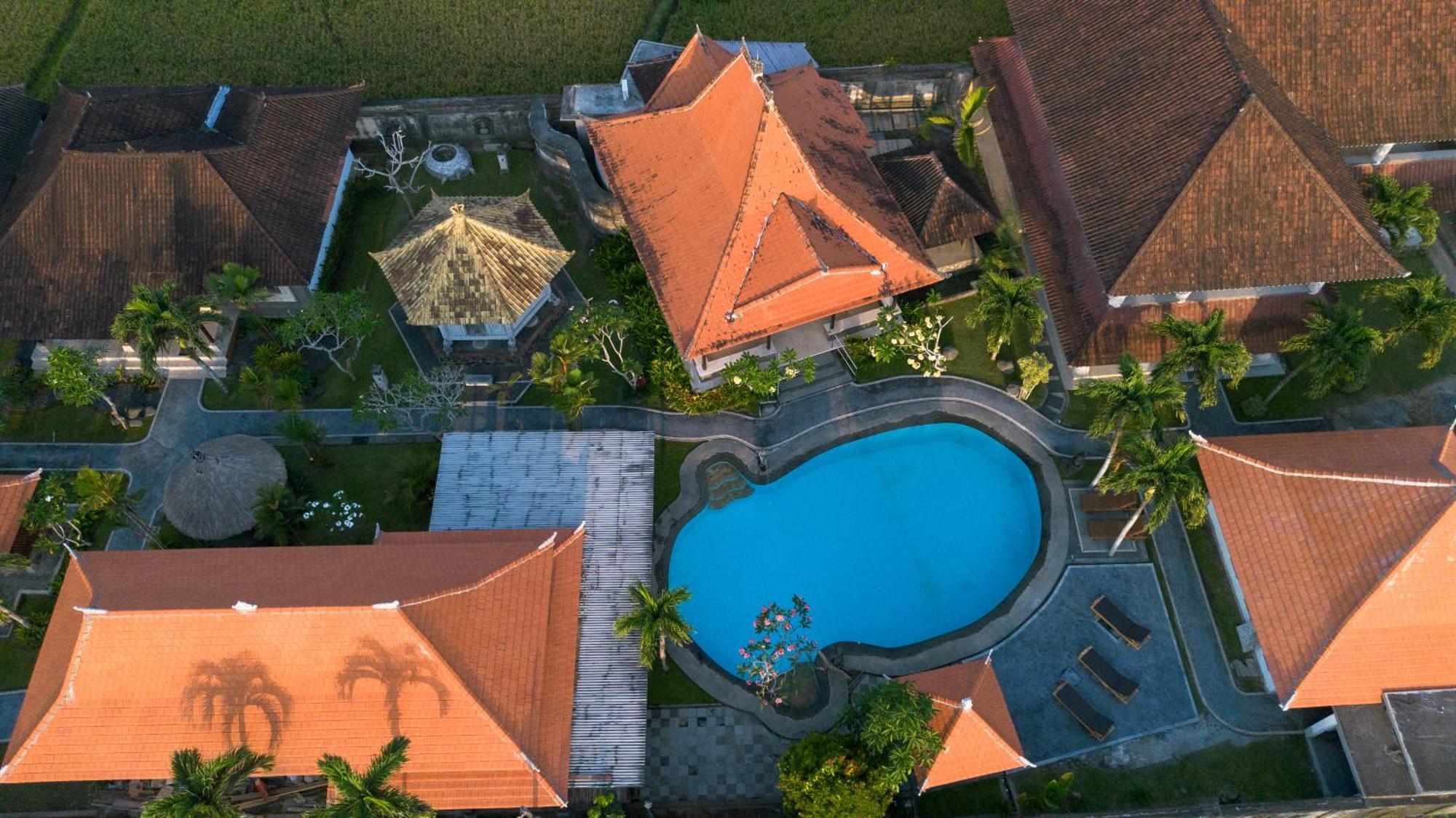 Arbathu Villa Ubud Exterior photo