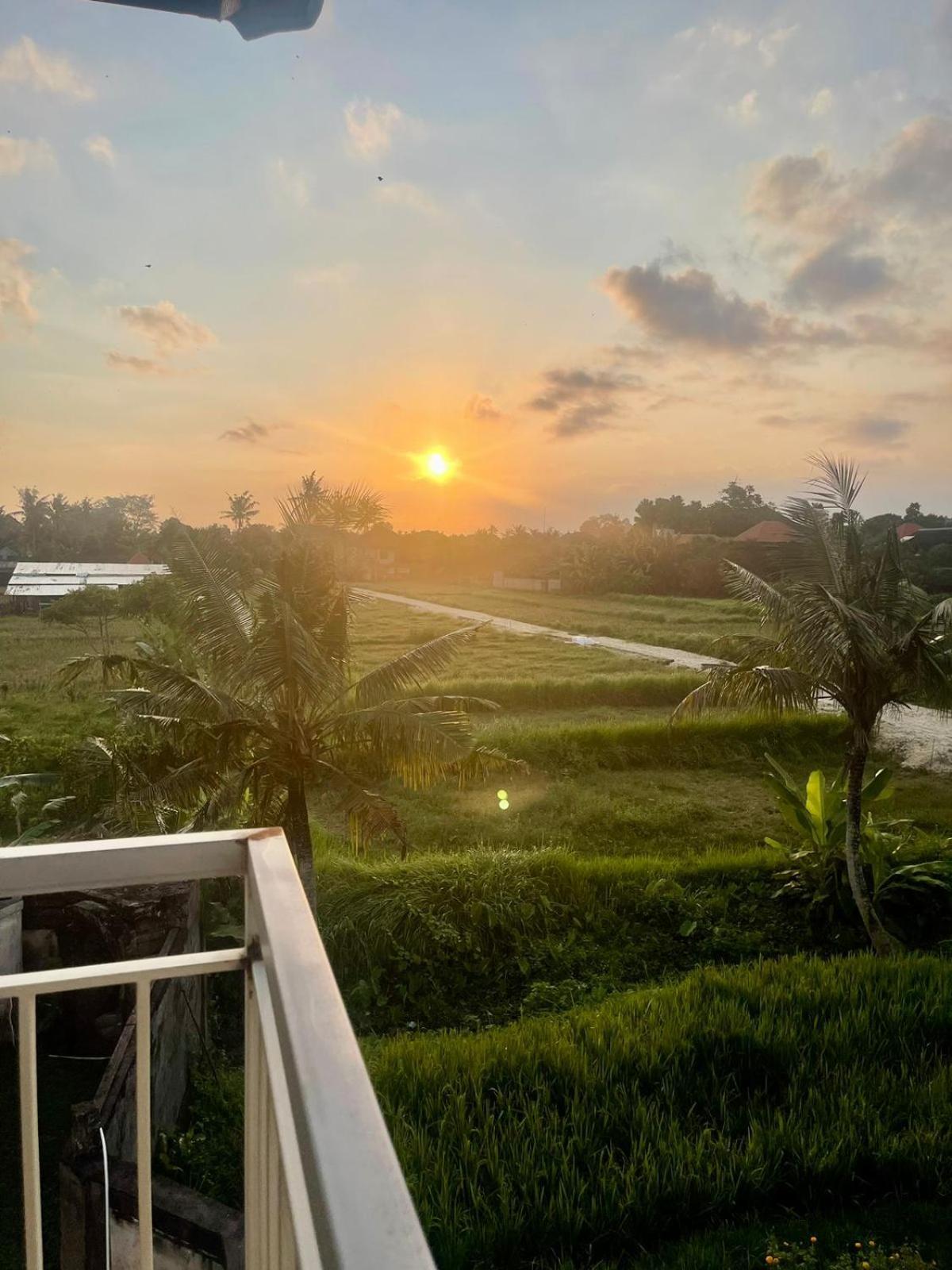 Arbathu Villa Ubud Exterior photo