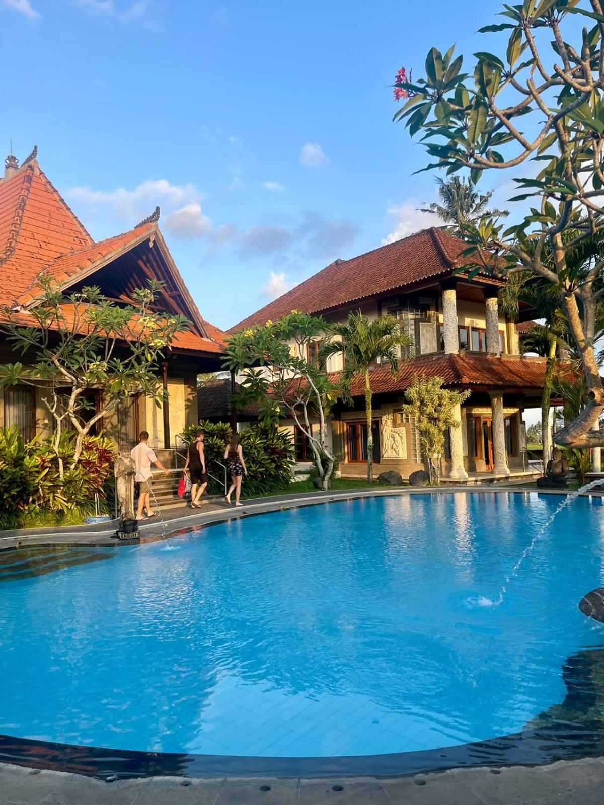 Arbathu Villa Ubud Exterior photo